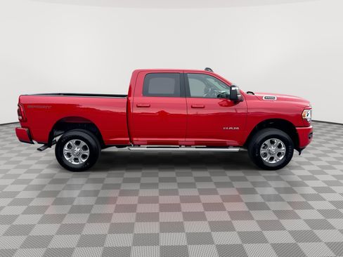 Used 2024 RAM 2500 Big Horn w/ Level 2 Equipment Group AWD/4WD image 9