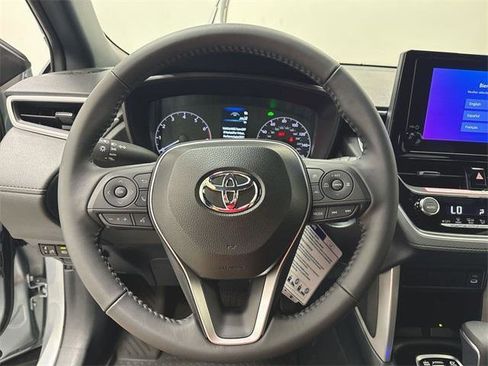 Certified 2024 Toyota Corolla Cross SE w/ Moonroof Package image 15