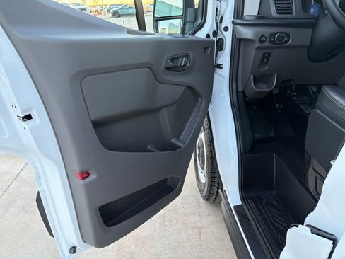 New 2026 Ford Transit 350 XL image 10