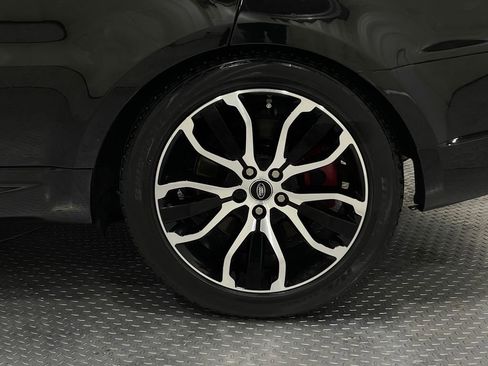 Used 2018 Land Rover Range Rover Sport HSE Dynamic image 36