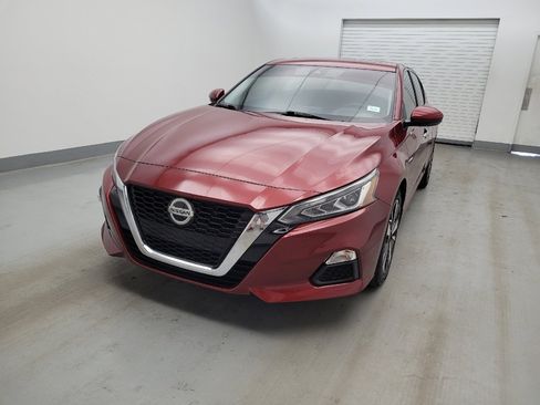 Used 2021 Nissan Altima 2.5 SV w/ SV Premium Package FWD image 15
