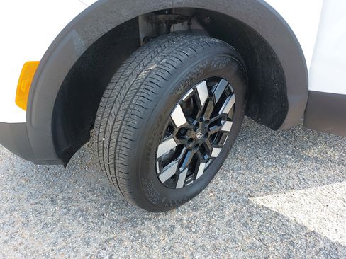 Certified 2025 Hyundai Santa Cruz SEL AWD/4WD image 34