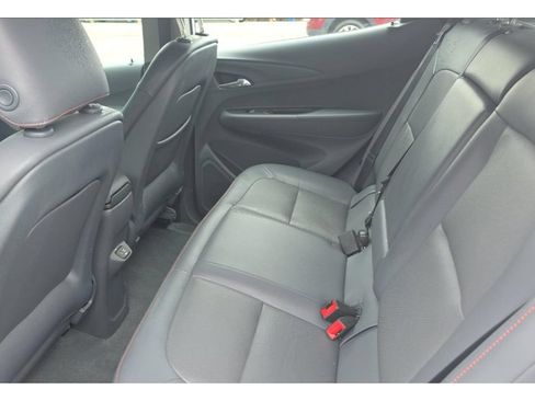 Used 2018 Chevrolet Bolt Premier w/ Driver Confidence II Package FWD image 6