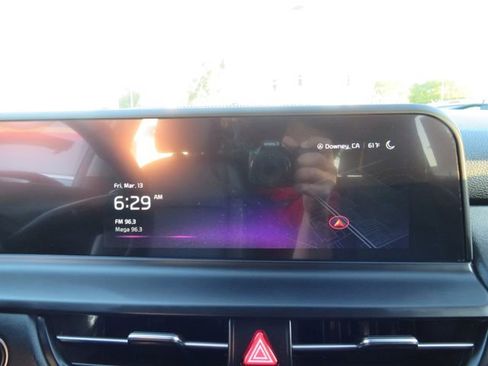 Used 2024 Kia Seltos EX image 28