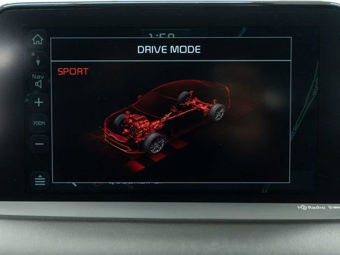 Used 2021 Kia Stinger GT1 image 29