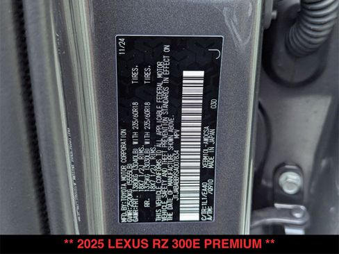Used 2025 Lexus RZ 300e w/ Accessory Package (2T) image 21