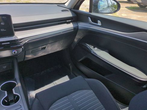 New 2026 Kia K5 LXS FWD image 15