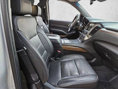 Used 2019 GMC Yukon XL Denali image 26