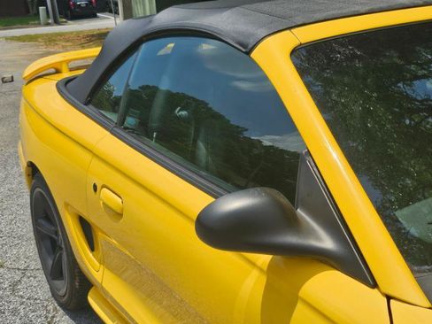 Used 1998 Ford Mustang Cobra RWD image 27