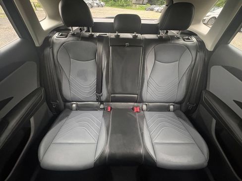 Used 2026 Volkswagen Tiguan SE AWD/4WD image 36