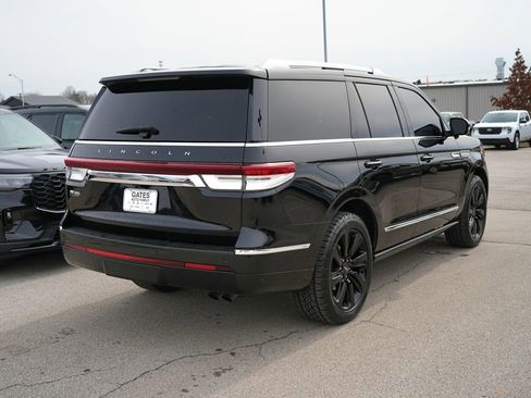 Used 2023 Lincoln Navigator Reserve w/ Equipment Group 201A AWD/4WD image 6
