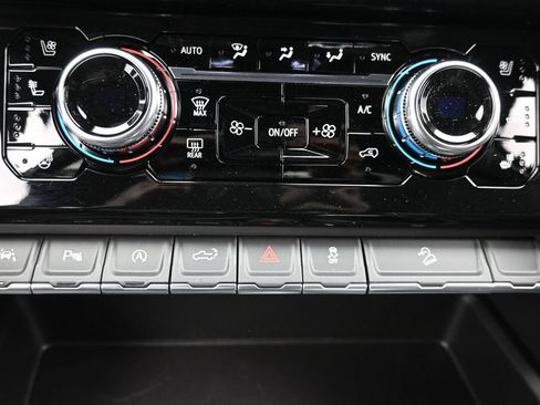 New 2026 GMC Sierra 1500 Denali AWD/4WD image 19