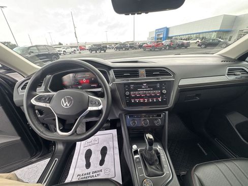 Used 2024 Volkswagen Tiguan Wolfsburg Edition AWD/4WD image 21
