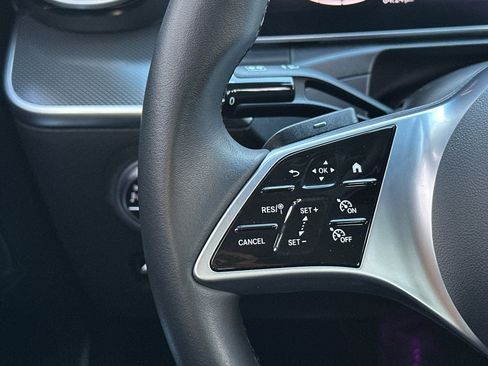 Certified 2025 Mercedes-Benz C 300 4MATIC Sedan image 28