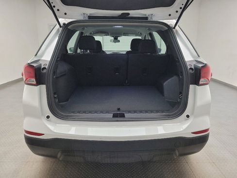 Used 2024 Chevrolet Equinox LS image 29