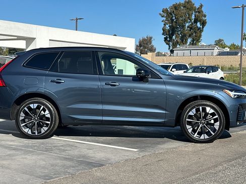 New 2026 Volvo XC60 B5 Plus w/ Climate Package image 4