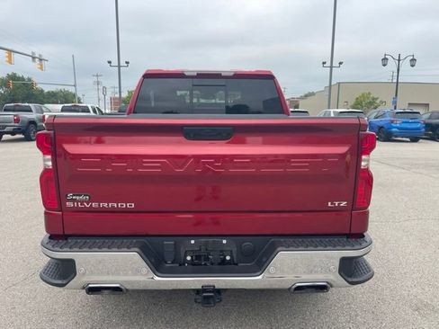 Used 2023 Chevrolet Silverado 1500 LTZ w/ LTZ Convenience Package II AWD/4WD image 12