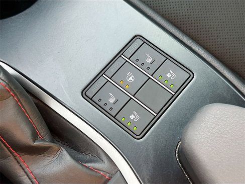 Used 2024 Lexus UX 250h F Sport image 19