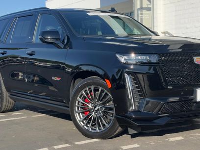 Certified 2023 Cadillac Escalade V w/ Heavy-Duty Trailer Package