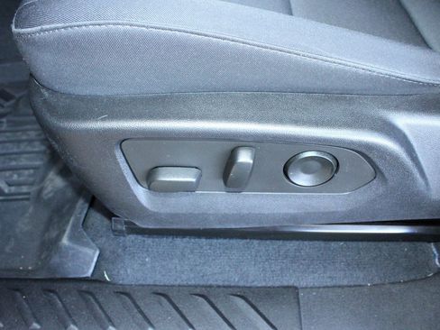 Used 2023 Chevrolet Colorado Trail Boss w/ LPO, Skid Plate Package image 24