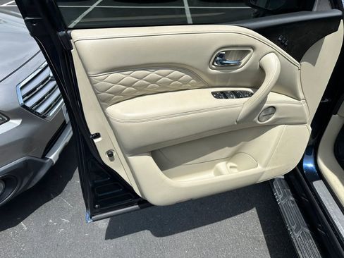 Used 2021 INFINITI QX80 Sensory w/ All-Season Package AWD/4WD image 24