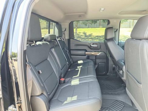Used 2021 Chevrolet Silverado 1500 LT Trail Boss w/ LT Trail Boss Premium Package AWD/4WD image 22