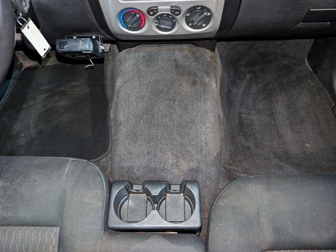 Used 2009 Chevrolet Colorado LT w/ LT Preferred Equipment Group AWD/4WD image 35