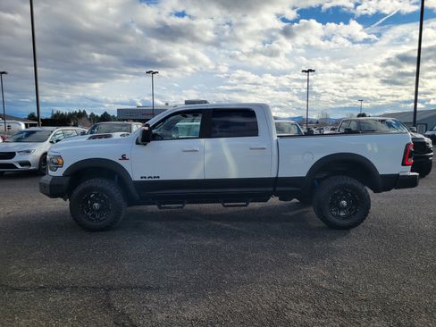 Used 2023 RAM 2500 Laramie image 13