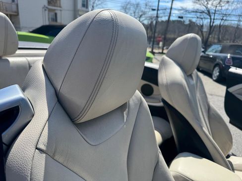 Used 2018 BMW 430i Convertible image 37