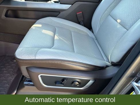 Used 2025 RAM 1500 Laramie image 22