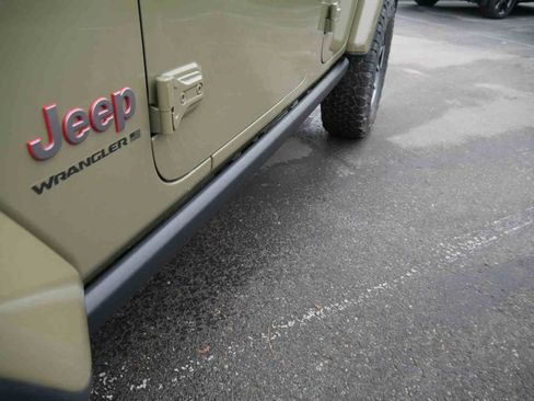 New 2026 Jeep Wrangler Unlimited Rubicon w/ Steel Bumper Group AWD/4WD image 30