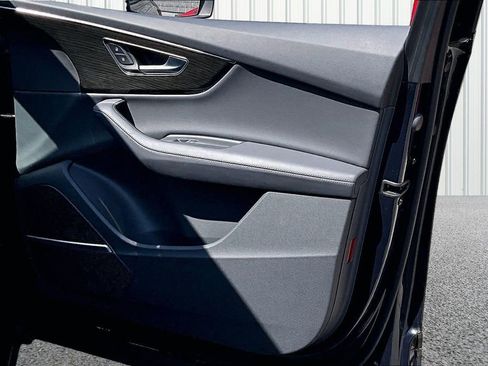 Used 2023 Audi Q7 3.0T Premium Plus w/ Premium Plus Package image 28