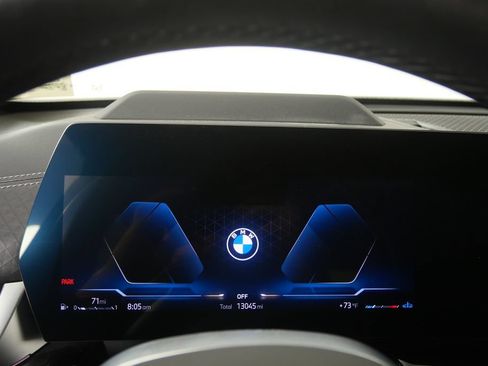 Certified 2025 BMW X2 xDrive28i AWD/4WD image 18