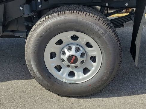 New 2025 GMC Sierra 3500 Pro AWD/4WD image 9
