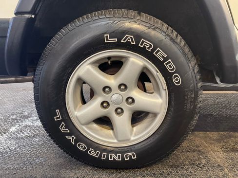 Used 2000 Jeep Cherokee SE image 33