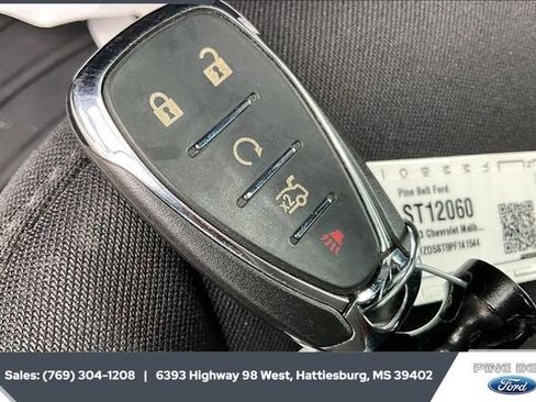 Used 2023 Chevrolet Malibu LT w/ Driver Confidence Package image 9