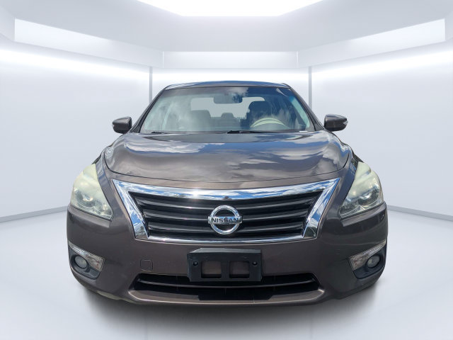 Used 2014 Nissan Altima 2.5 SV w/ Convenience Package FWD image 8