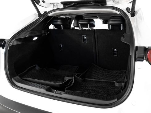 Used 2021 MAZDA CX-30 FWD 2.5 S w/ Premium Package image 53