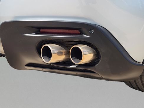 Used 2022 Ferrari Roma Base image 9