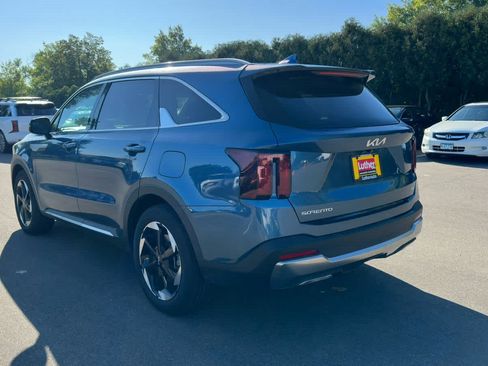 Used 2025 Kia Sorento EX w/ EX Panoramic Sunroof Package AWD/4WD image 4