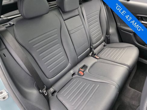 Used 2025 Mercedes-Benz GLC 43 AMG 4MATIC image 24