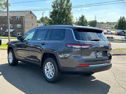 New 2025 Jeep Grand Cherokee L Laredo w/ Luxury Tech Group I image 2