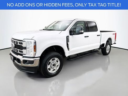 New 2026 Ford F250 XLT w/ FX4 Off-Road Package image 3