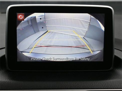 Used 2016 MAZDA MAZDA3 i Sport image 13