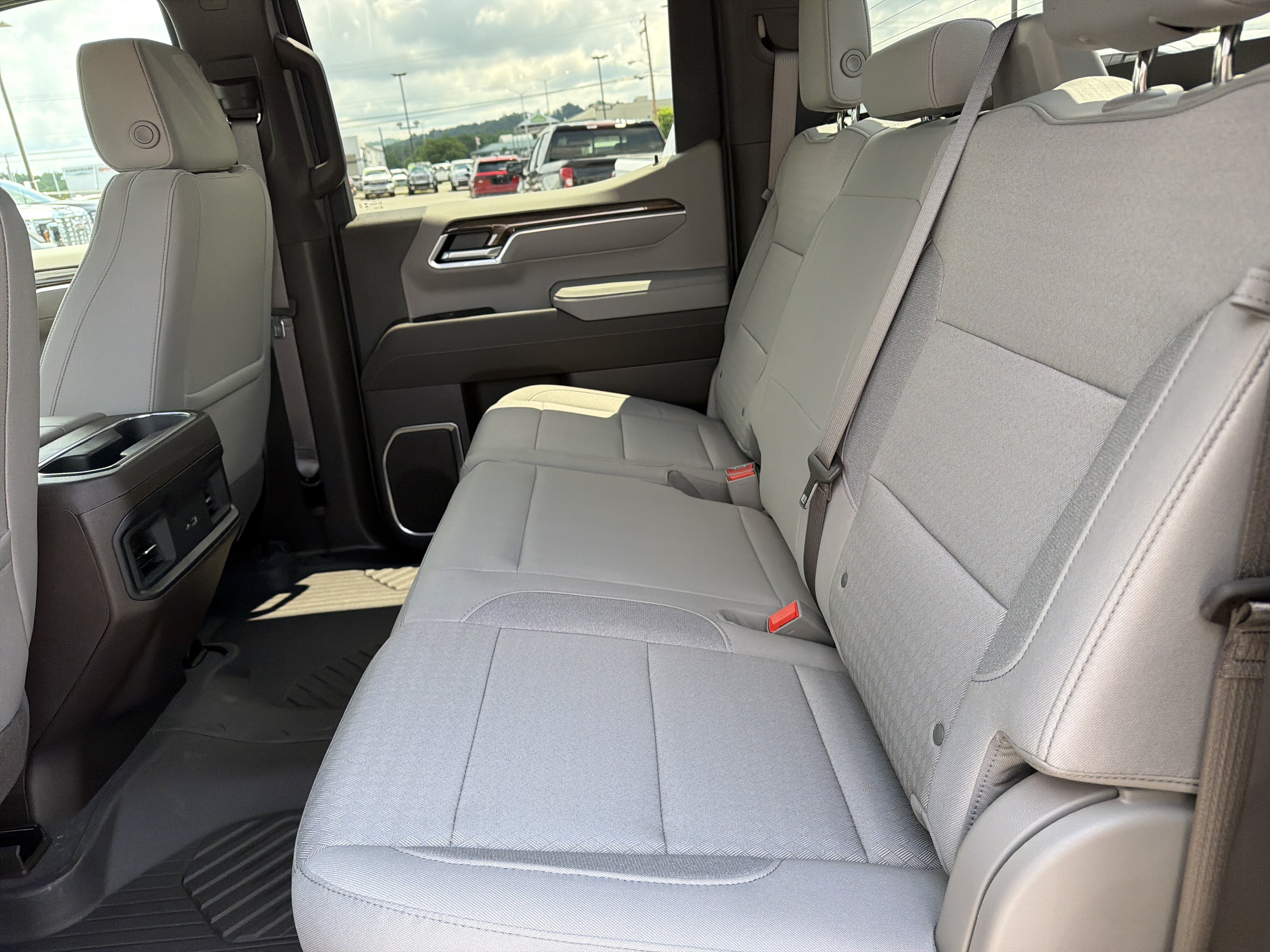 New 2026 Chevrolet Silverado 1500 RST AWD/4WD image 13