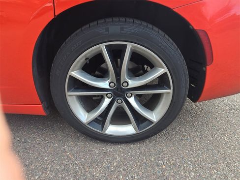 Used 2016 Dodge Charger SXT w/ Premium Group image 14