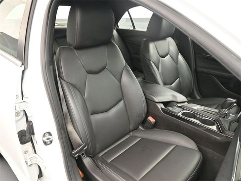 Used 2023 Cadillac CT4 Luxury image 17
