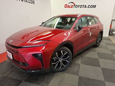 New 2026 Toyota Crown Signia image 1