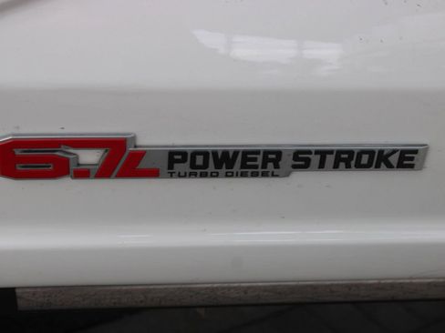 Used 2024 Ford F350 Platinum image 21