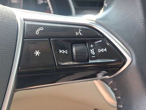 Used 2020 Audi A6 2.0T Premium Plus w/ Premium Plus Package AWD/4WD image 24